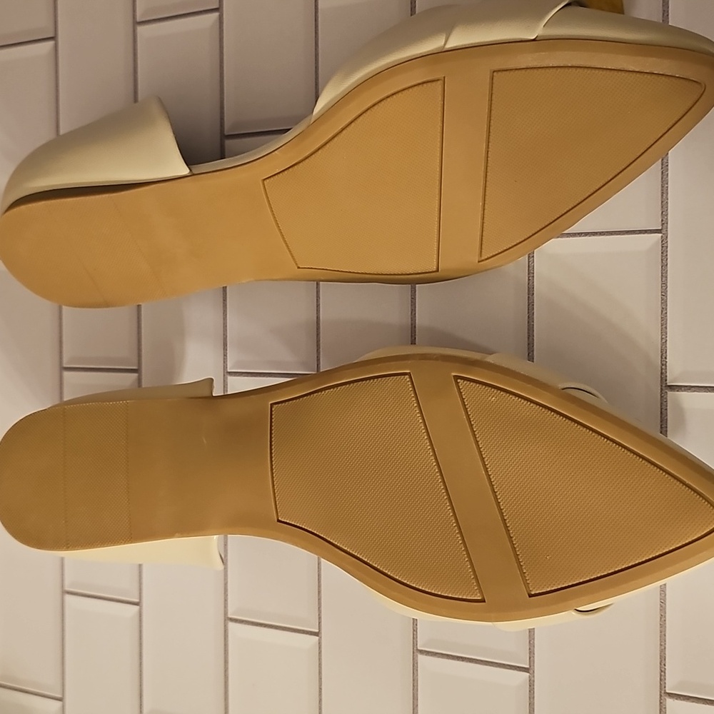 Lauren Conrad Elegant Cream Women's Shoes with Gold Buckle - Picture 7 of 7